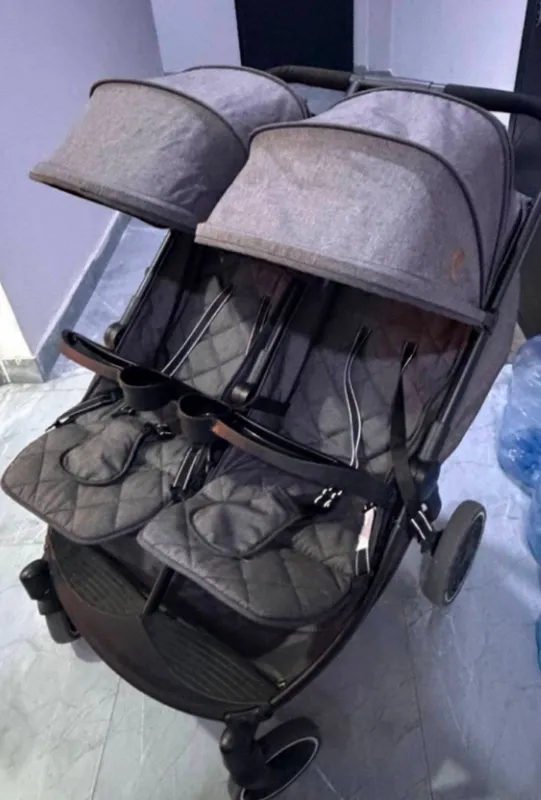 коляска для двойни