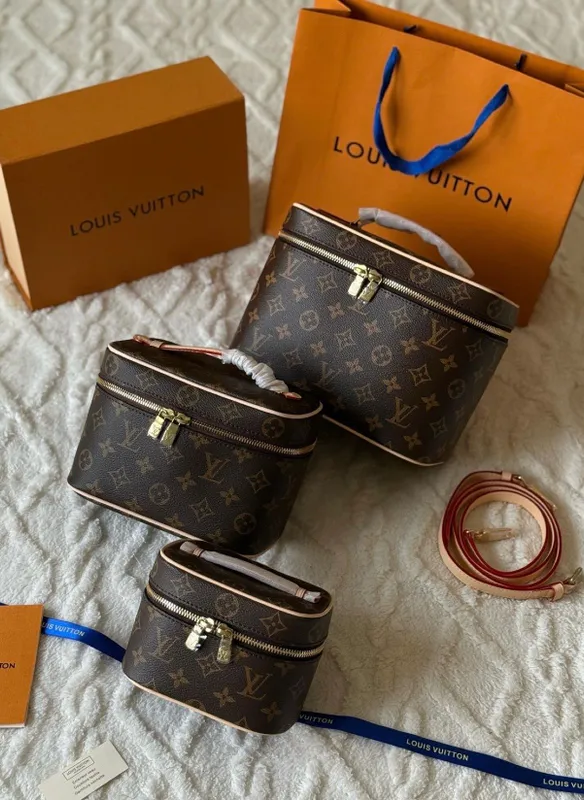 Косметичка от lv 2 Косметичка от lv 2
