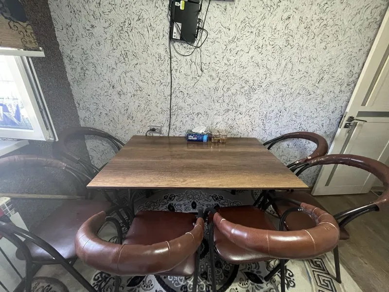 стол стул сотилади 1
