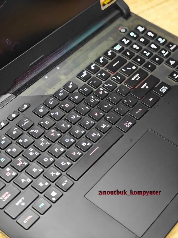 Мощный игровой Asus Rog Strix Scar — фото 2