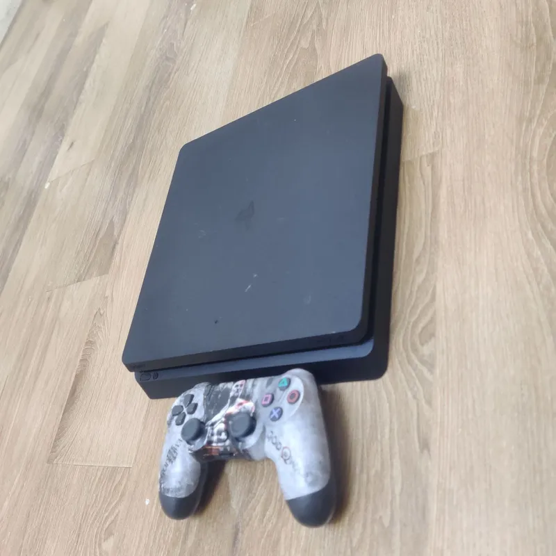 Playstation 4slim/1tb hotira+uyinlar — фото 1