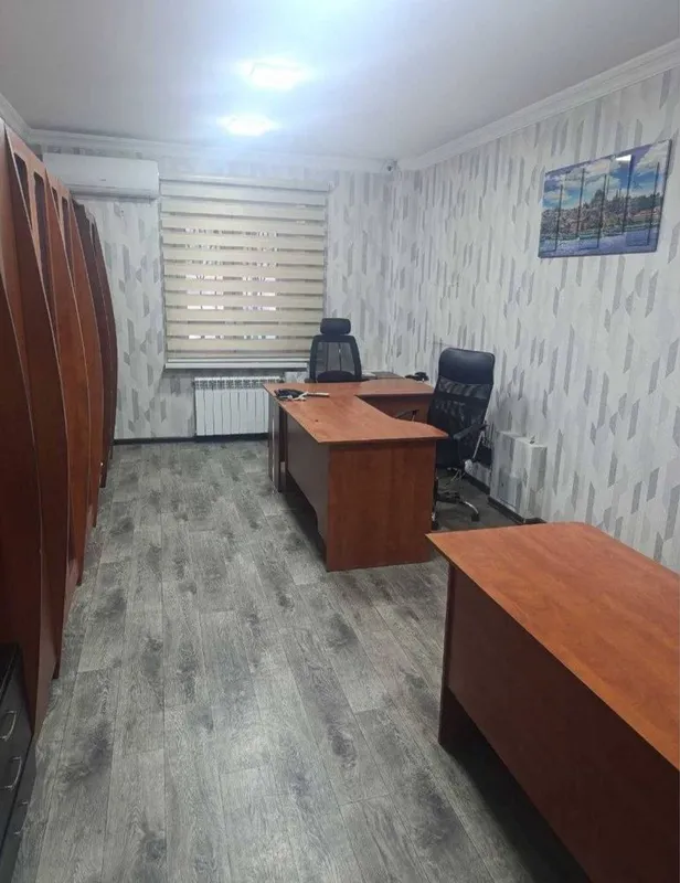 Офис 4хКомн.с мебелью 113м2 ор.Заркайнар 4