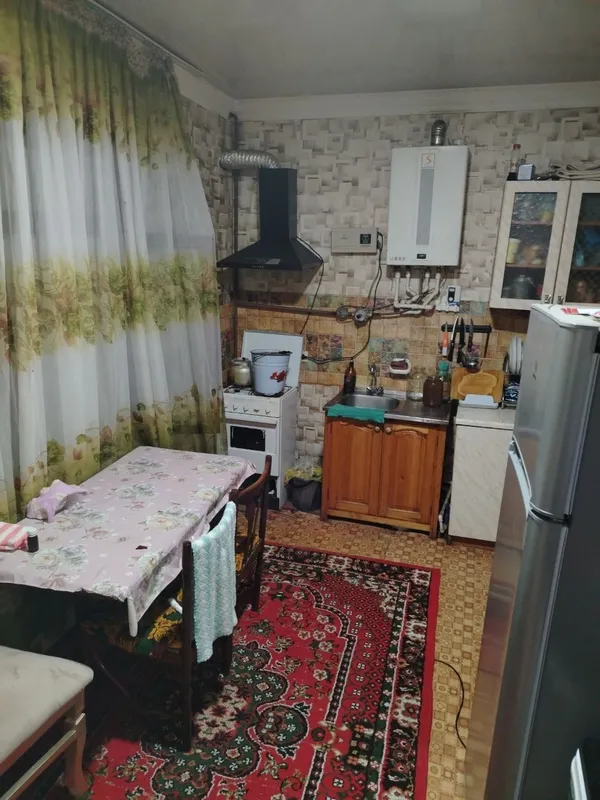 Продается дом в общем дворе
Яшнабадский 7 Продается дом в общем дворе
Яшнабадский 7