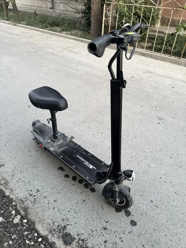 Scooter Elektron 1