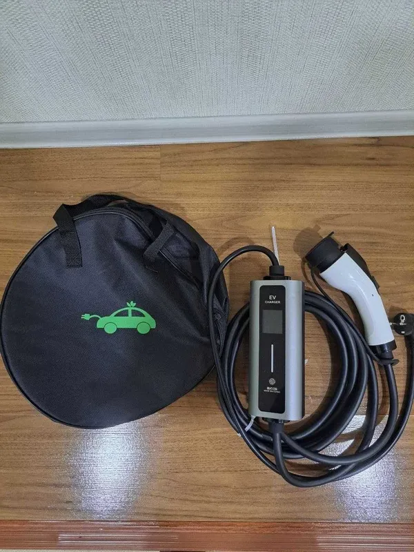 Портативная зарядка для электромобиля 3,5kW (EV Charger)