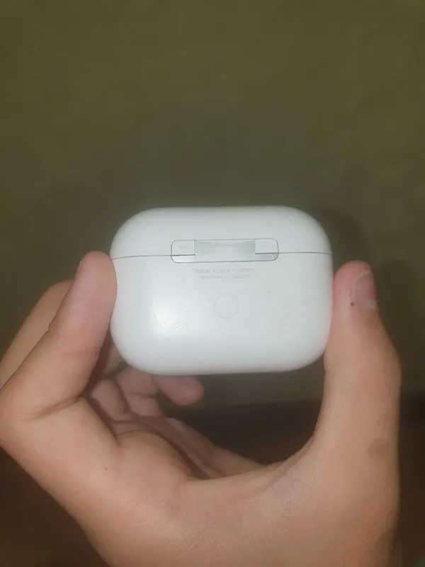 Оригинальные AirPods Pro 4 Оригинальные AirPods Pro 4