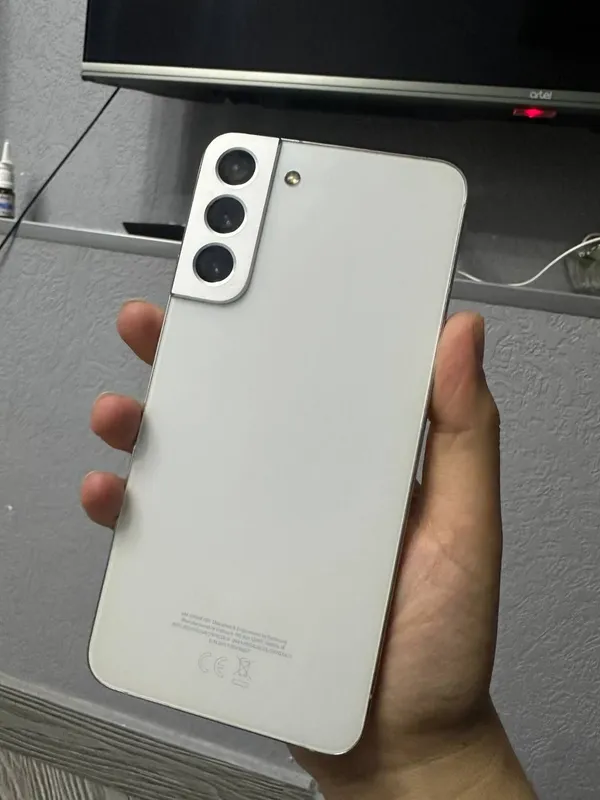 Телефон 1