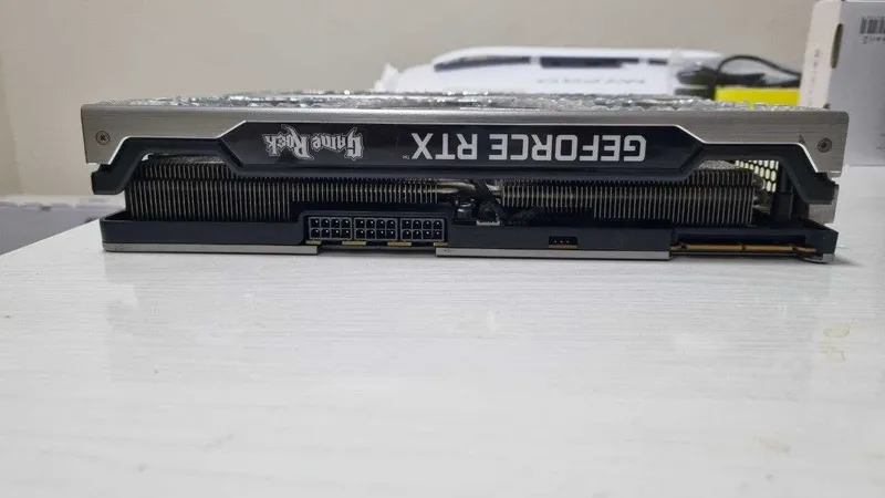 GEFORCE RTX3090 24G DDR6 384bit 3-DP HDMI 2 GEFORCE RTX3090 24G DDR6 384bit 3-DP HDMI 2