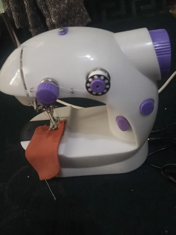 Mini tikish moshina