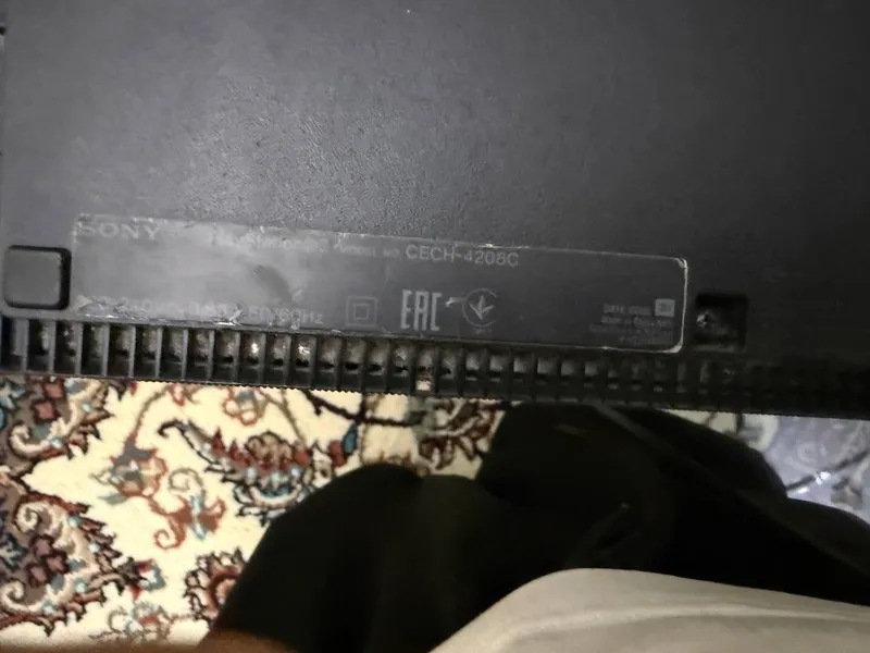 PlayStation 3 super slim — фото 4