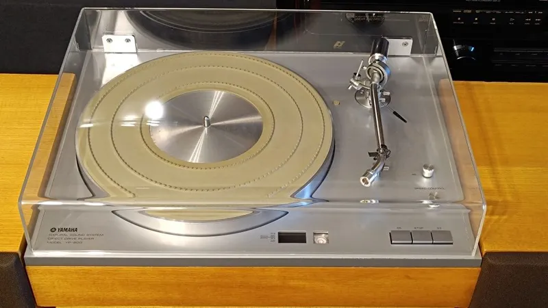 Yamaha — vintaj to‘plam. 4