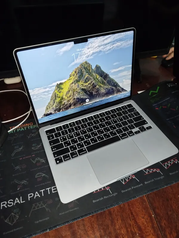 MacBook Air M2 MacBook Air M2
