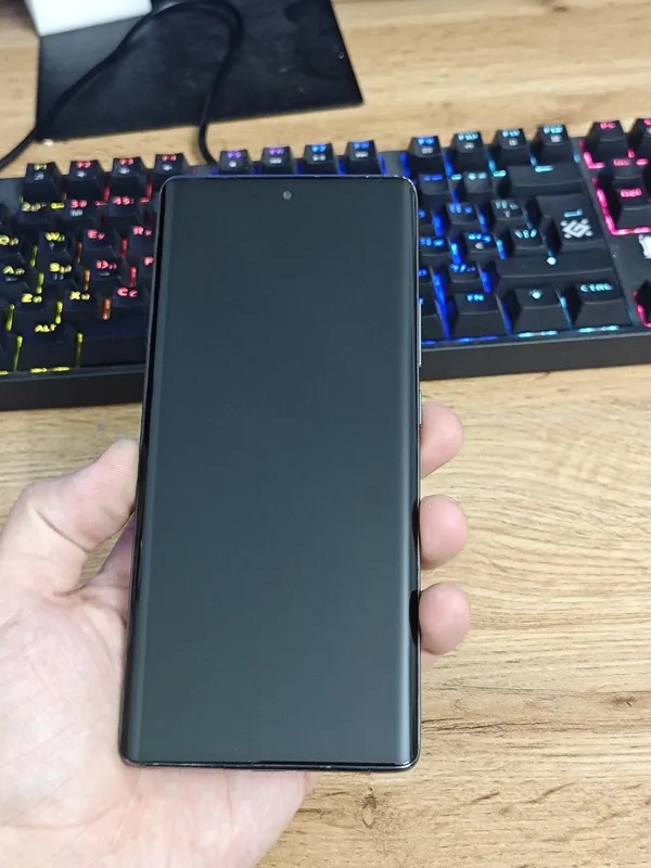 Infinix hot 50 pro plus 256/16 3 Infinix hot 50 pro plus 256/16 3