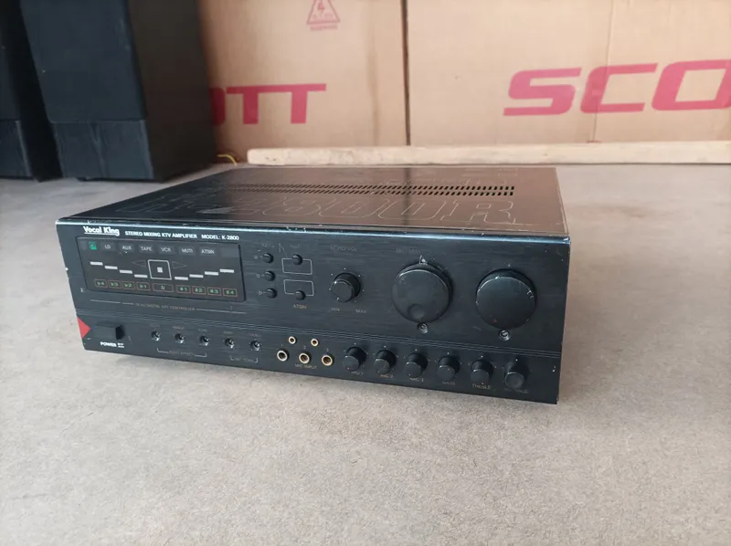Продам Akai am-u55 усилитель мощный 1 Продам Akai am-u55 усилитель мощный 1