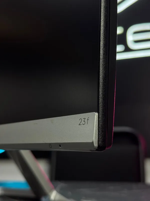 Игровой монитор HP 4