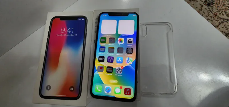 iphone X LL/A 256GB Karobka Dk aybi Face 6