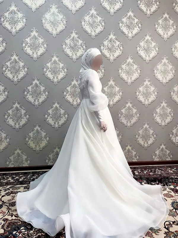 Bir marotaba kiyganman to’yimda oqshom libosi — фото 3