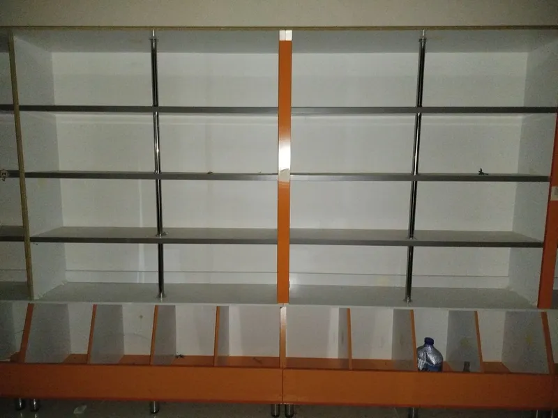 Do'kon uchun mebel 1