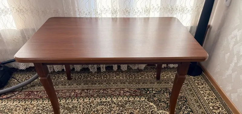 Stol v horoshem sostoyanii 2