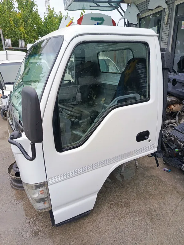 Isuzu NQR 71 kabina sotiladi 2