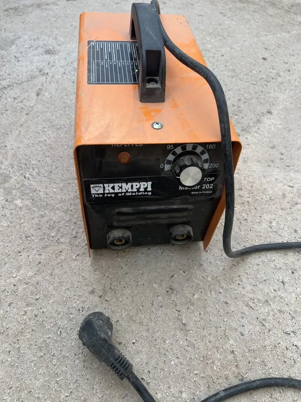 Svarka aparat Kemppi MASTER 202