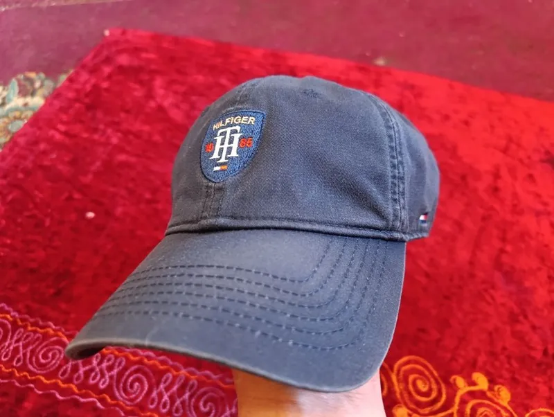 Бейсболка Tommy Hilfiger — фото 4