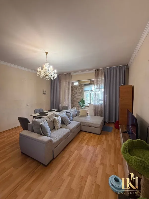 Продаётся 4-комнатная квартира, 72 м², Яшнабадский район (ориентир: японское посольство) 1
