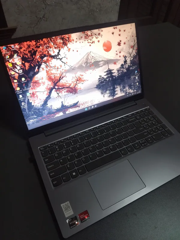 Lenovo 82 yu noutbuk sotiladi — фото 5