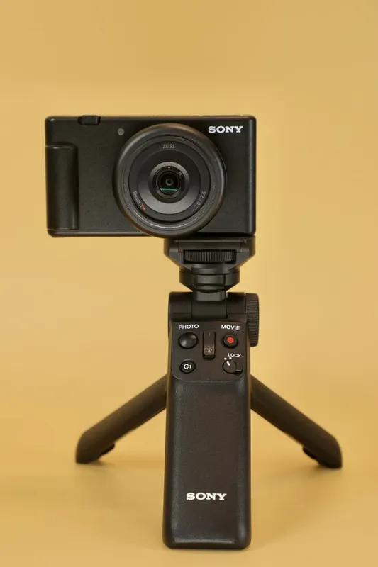 Фотоаппарат Sony ZV-1F 2 Фотоаппарат Sony ZV-1F 2