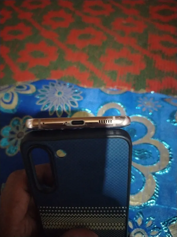 Samsung Galaxy s21+5G — фото 2