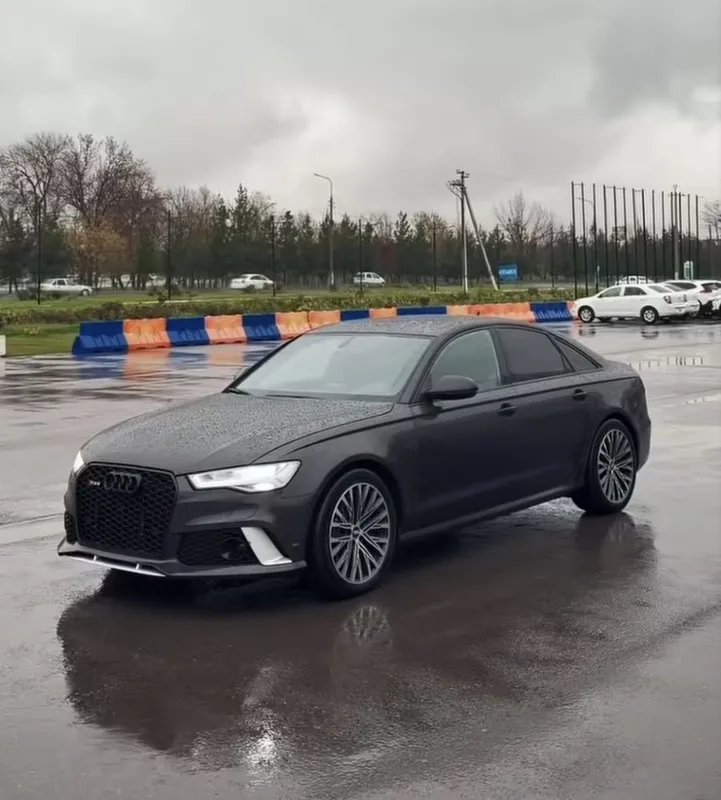 Audi A6 C7 3.0 TFSI Quattro Пневмо / Максимальная комплектация / Идеал — фото 4 Audi A6 C7 3.0 TFSI Quattro Пневмо / Максимальная комплектация / Идеал — фото 4