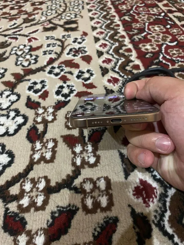Iphone 16 Pro Maxi 6