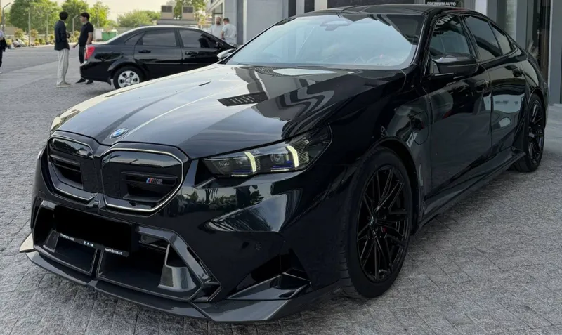 Bmw m5 g90 продается
