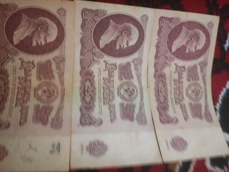 Антикварные монеты продаётся хорошие состоянии цена договорная 7 Антикварные монеты продаётся хорошие состоянии цена договорная 7