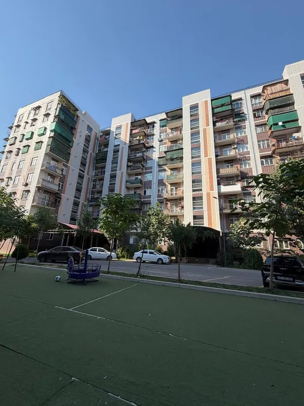 Продаётся 2-комнатная квартира в новостройке Golden House (Карасу-5) 1