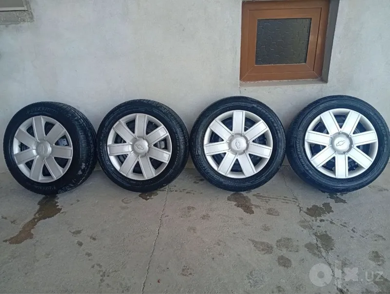 Продаются диски с шинами 2 Продаются диски с шинами 2