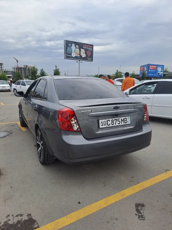 Ласетти 2013. 1.6 автомат нахт ва вариантга — фото 1