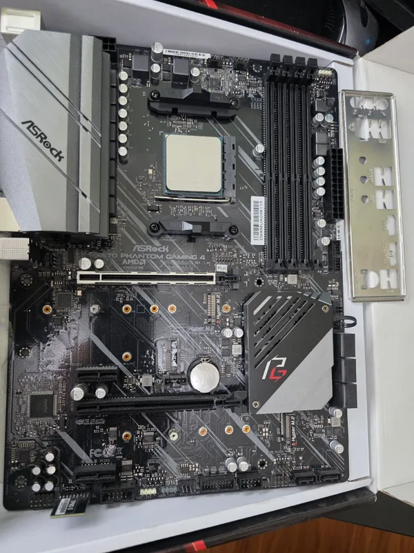 Комплект AMD Asus Tuf Gaming X570-Plus +Ryzen R9 5900X. Возможен обмен