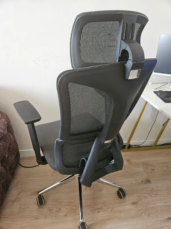Офисное, игровое кресло ERGO Air Lite HB Black 3