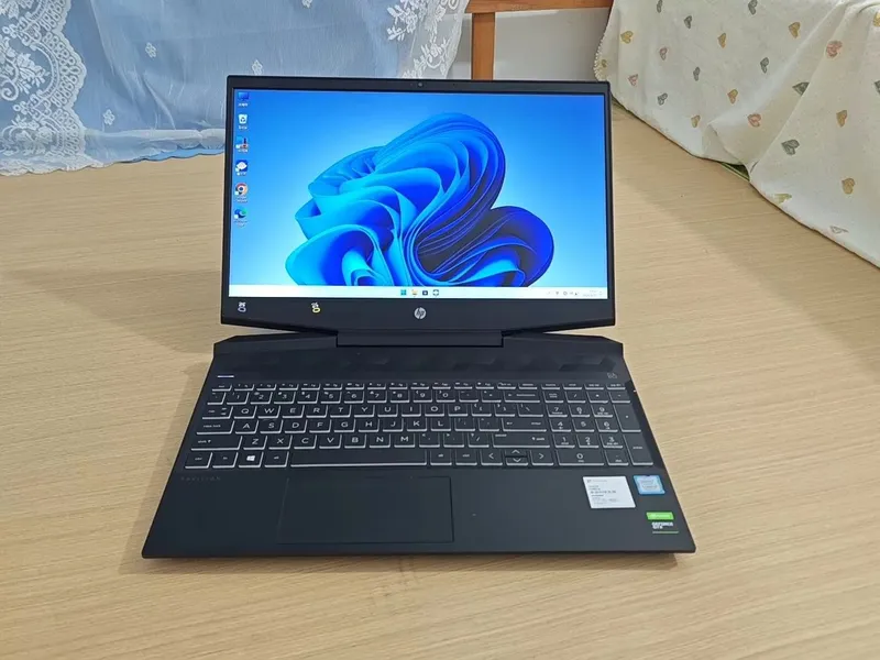Hp Pavilion 15-86 1