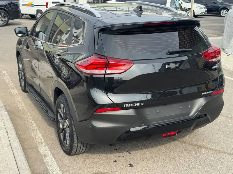 Tracker 2 Premier Full 2023 AvtoKreditga 1 Kunda 950$ bilan 4 Tracker 2 Premier Full 2023 AvtoKreditga 1 Kunda 950$ bilan 4