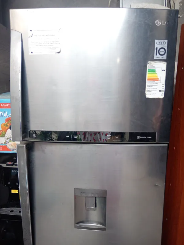 LG холодильник 1 LG холодильник 1