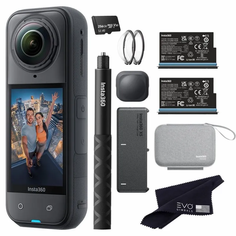 Insta360 X5 Action Cam Essential Bundle 3 Insta360 X5 Action Cam Essential Bundle 3