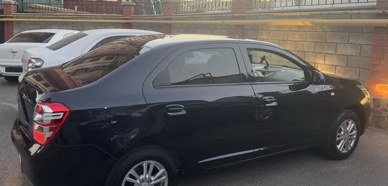 Chevrolet Cobalt 2024 avtomat 3