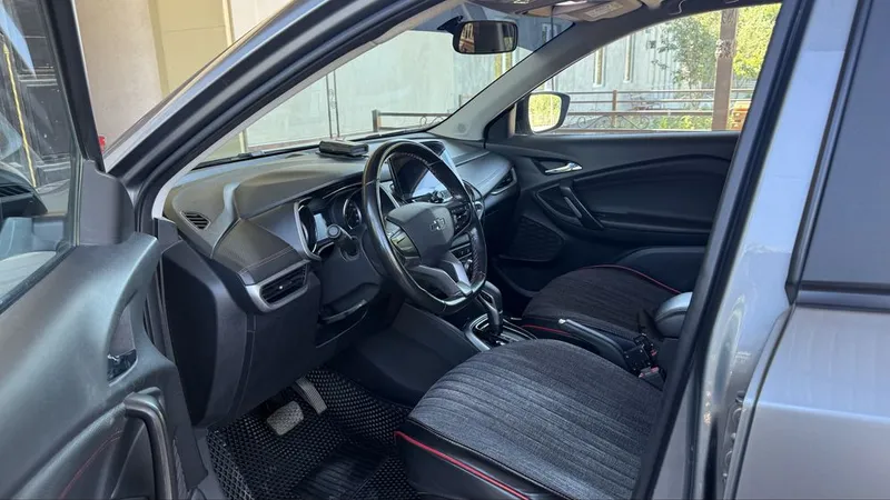 Chevrolet Tracker 2 Redline (Хитой) 3 Chevrolet Tracker 2 Redline (Хитой) 3