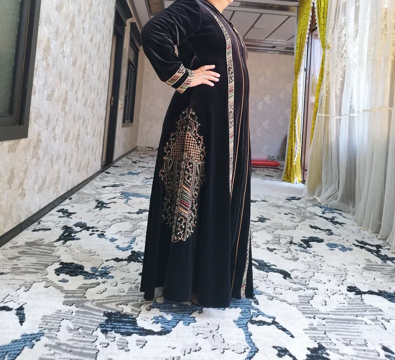 Ayollar kiyimi Abaya — фото 2