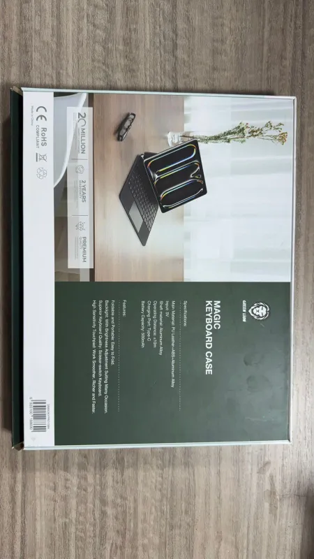 Apple iPad Pro M4 / Apple Pencil Pro / Keyboard 9