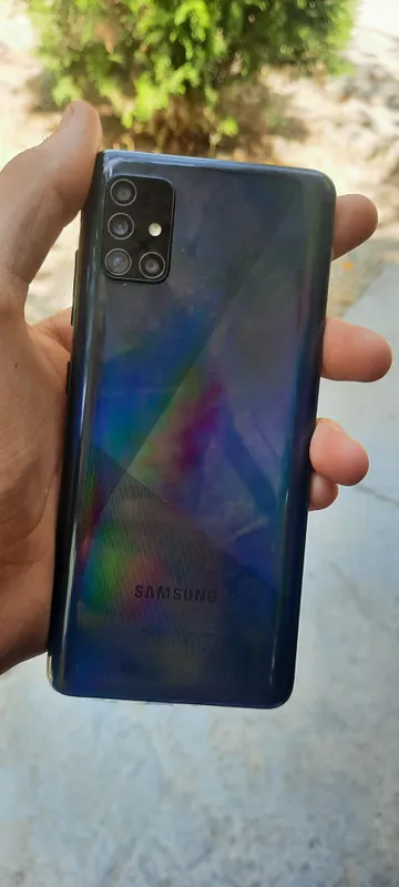 telefon sotiladi telefon sotiladi