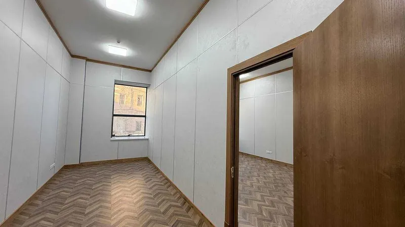 ИжараПойтахт савдо маркази якинида офисга ижарага жой берилади.NR494/9 — фото 6