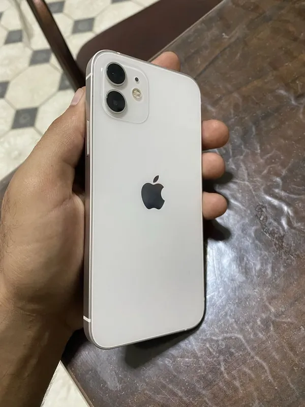 Iphone 12 oq idyal